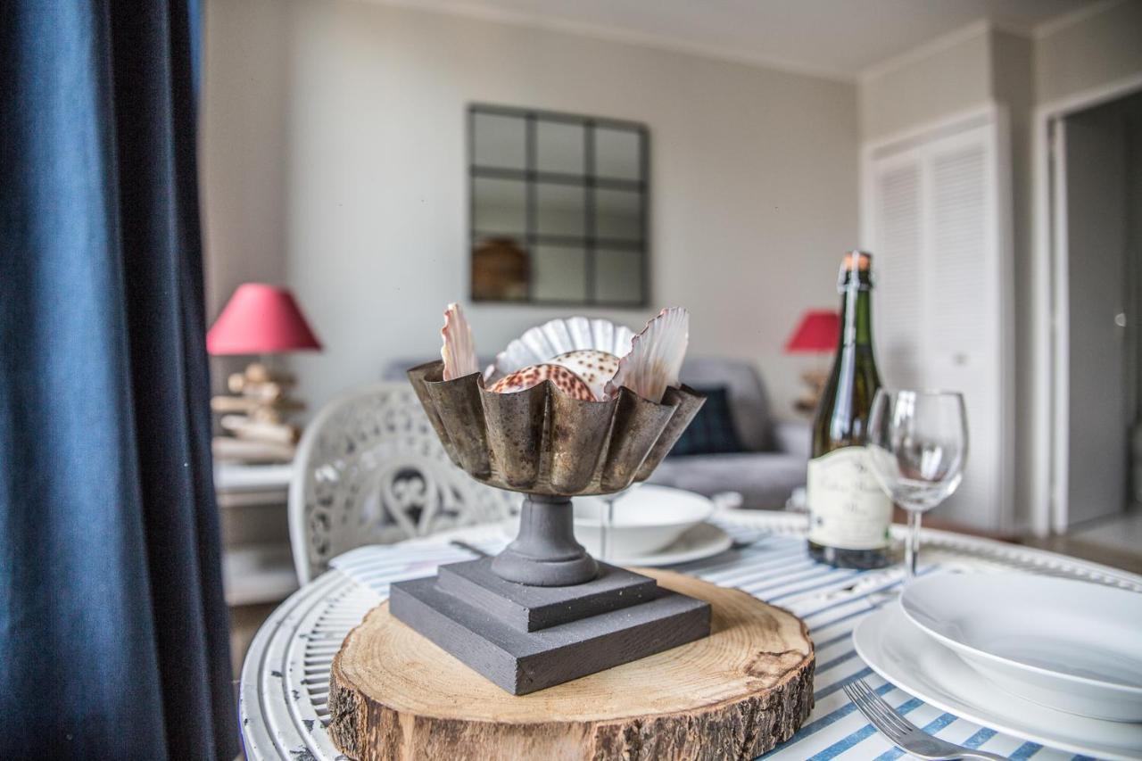 La Venelle Du Bassin Appartement Honfleur Buitenkant foto