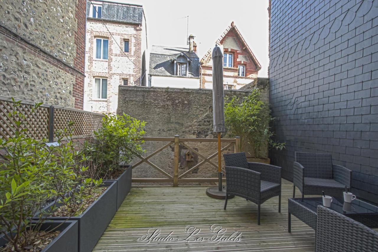 La Venelle Du Bassin Appartement Honfleur Buitenkant foto