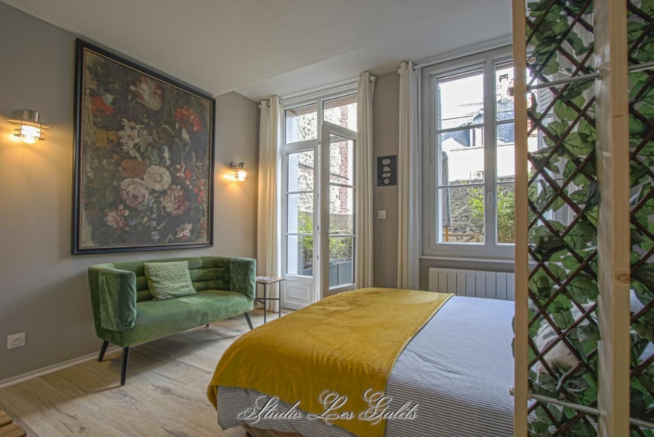 La Venelle Du Bassin Appartement Honfleur Buitenkant foto
