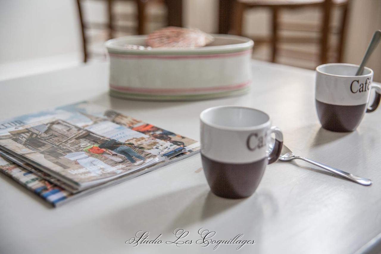 La Venelle Du Bassin Appartement Honfleur Buitenkant foto