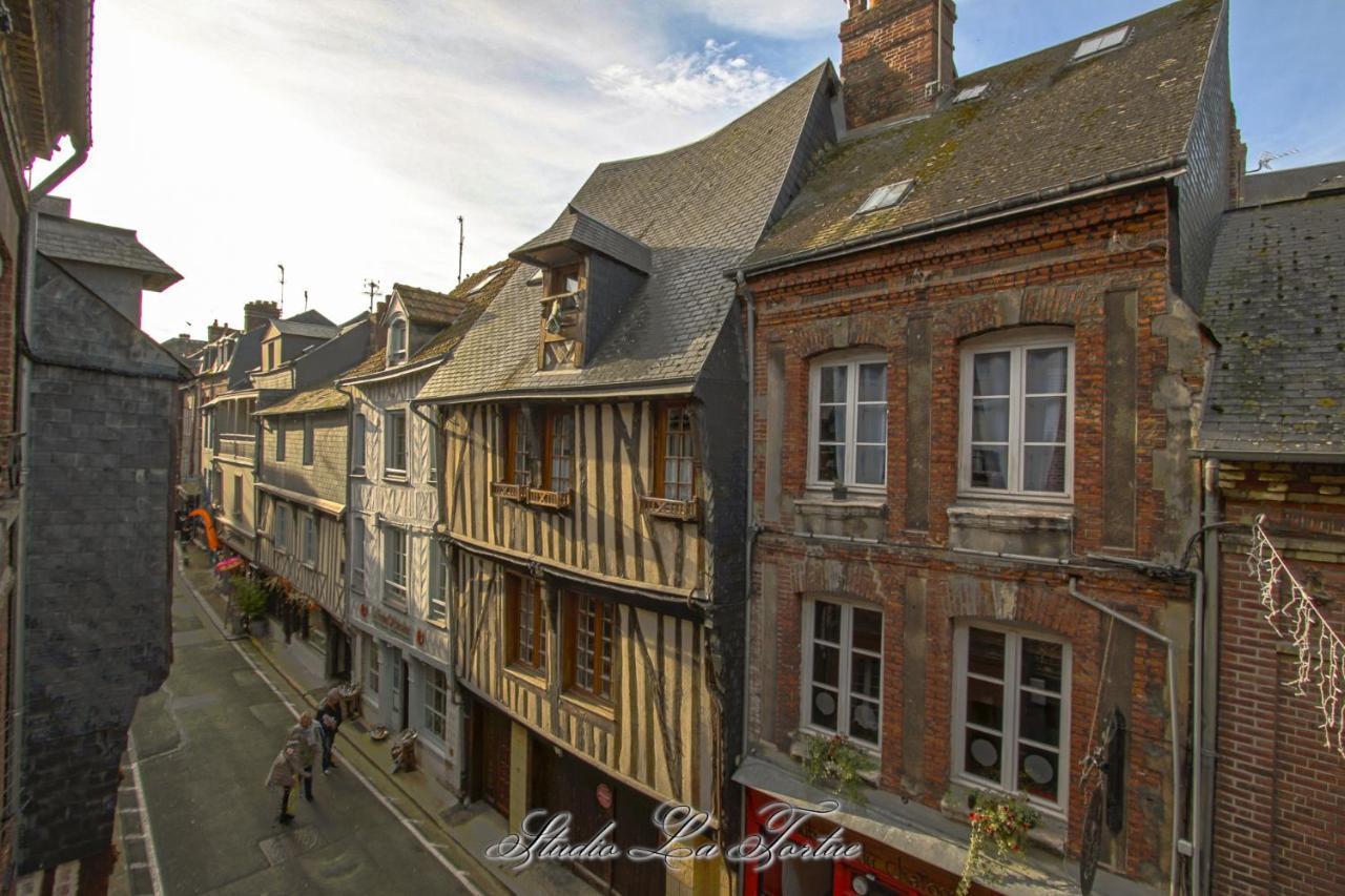 La Venelle Du Bassin Appartement Honfleur Buitenkant foto